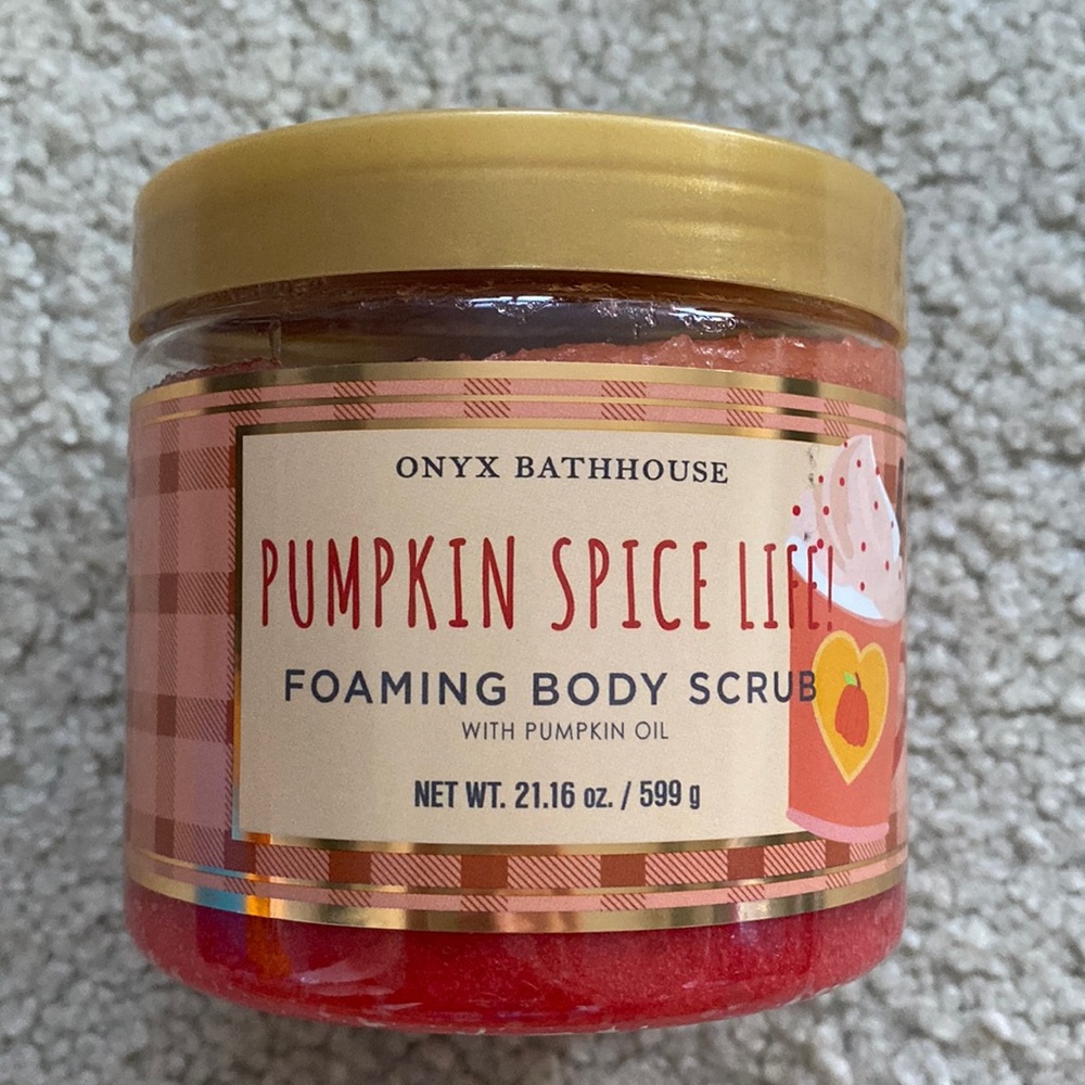 Onyx Bathhouse in Pumpkin Spice Life!